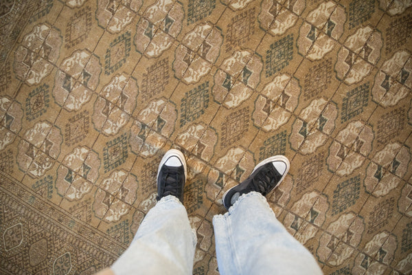 8.5x9.5 Vintage Distressed Bokhara Square Carpet