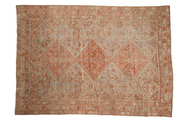 Vintage Distressed Shiraz Carpet // ONH Item: ee004757