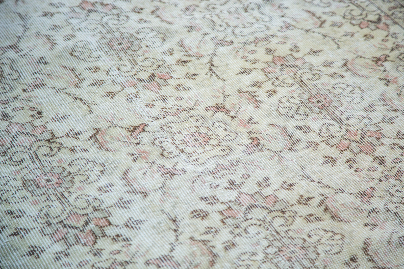 6x9 Vintage Oushak Ivory Rug // ONH Item er012724c Image 1