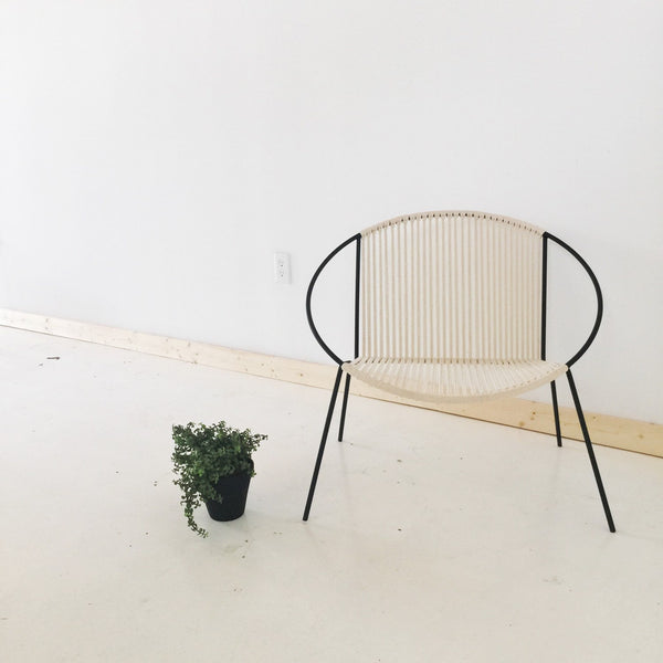 Modern Hoop and Rope Chair // ONH Item 3131