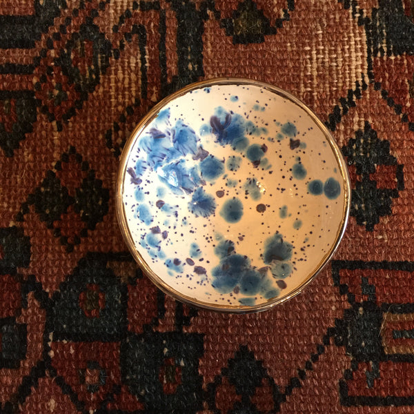 Handmade Air Plant / Ring Dish White and Indigo // ONH Item 3397