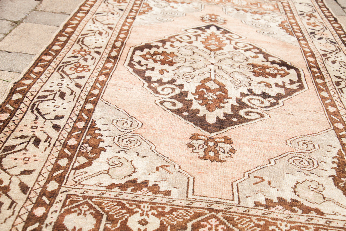 3.5x5.5 Vintage Oushak Peach Rug // ONH Item lr002439ac Image 1