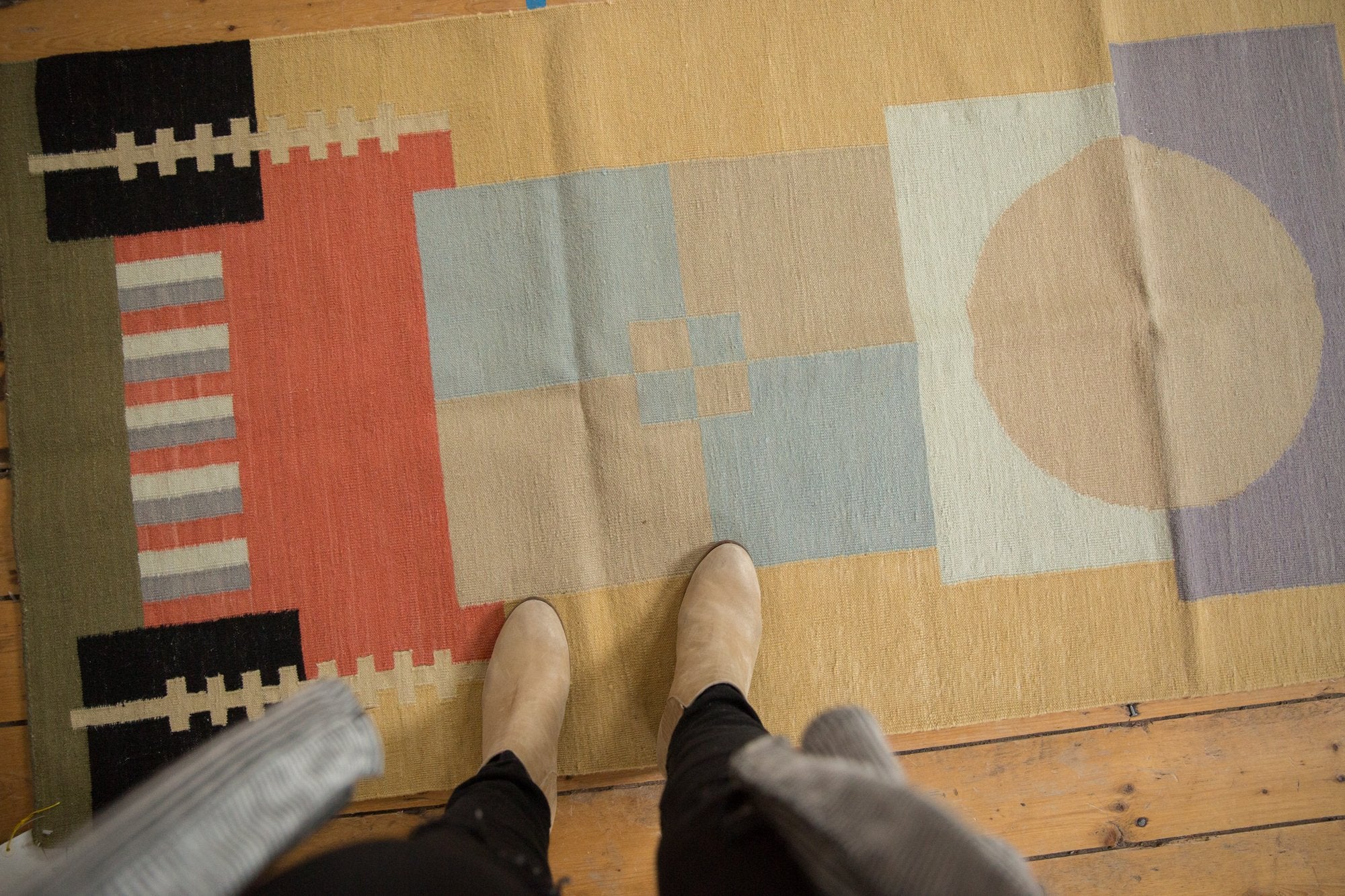 3x9 Vintage Contemporary Kilim Rug Runner // ONH Item mc001108 Image 1