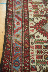 Original side cord selvage and sharply serrated border detail on a vintage Karaja runner.