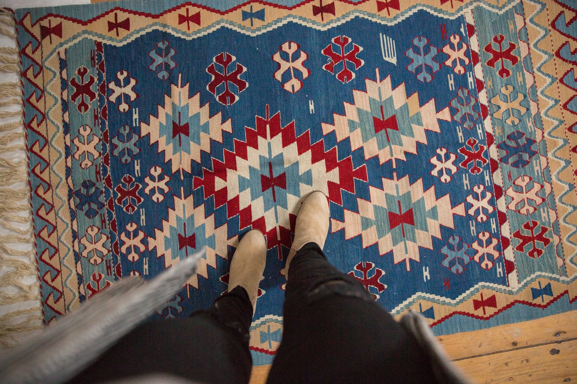 3.5x5.5 Vintage Turkish Kilim Rug // ONH Item mc001151 Image 1