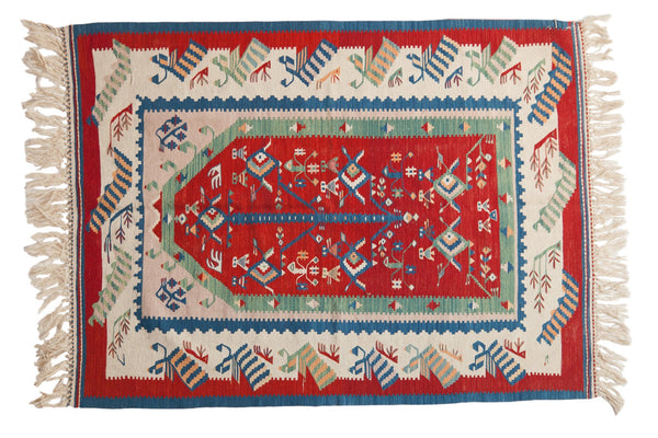 3.5x4.5 Vintage Fine Turkish Kilim Square Rug // ONH Item mc001153