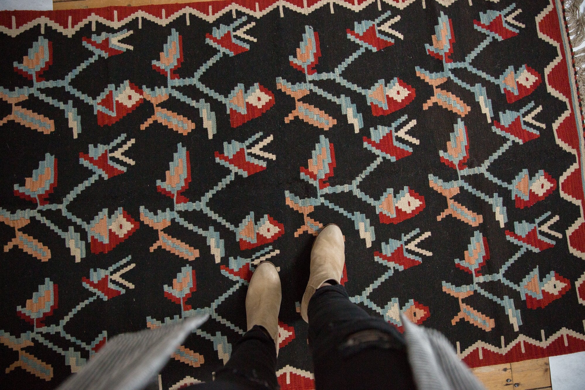 3.5x6 Vintage Natural Dyes Turkish Kilim Rug // ONH Item mc001156 Image 1