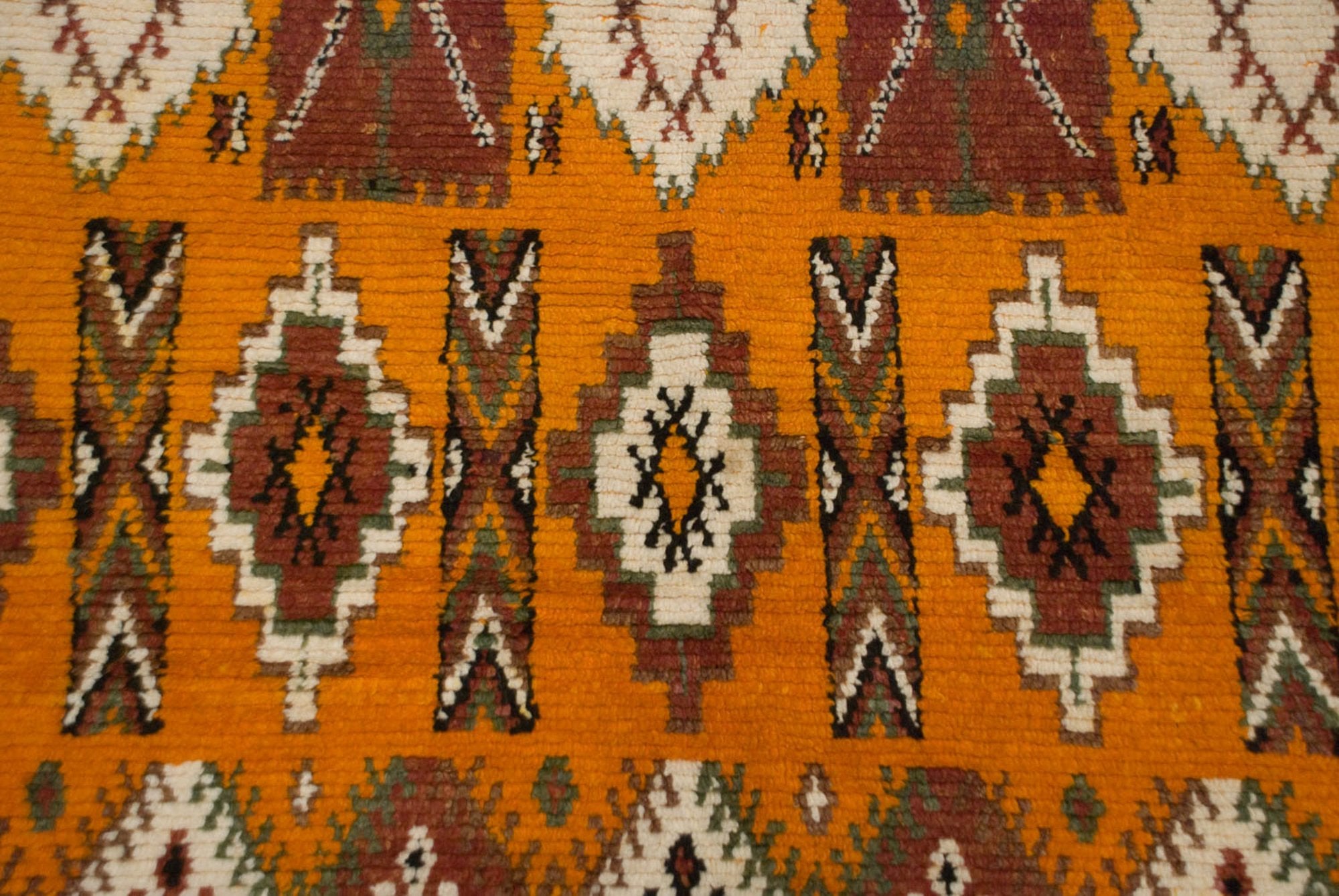 4.5x9.5 Vintage Moroccan Rug Runner // ONH Item mc001243 Image 1