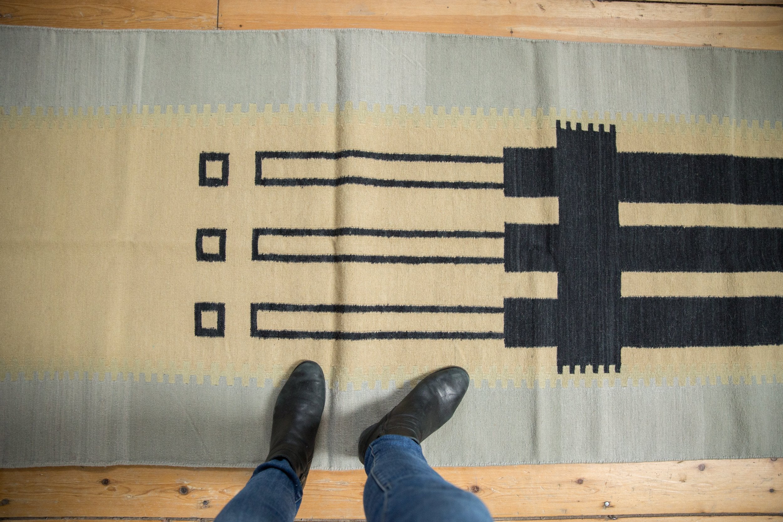 3x11.5 Vintage Contemporary Kilim Rug Runner // ONH Item mc001408 Image 1