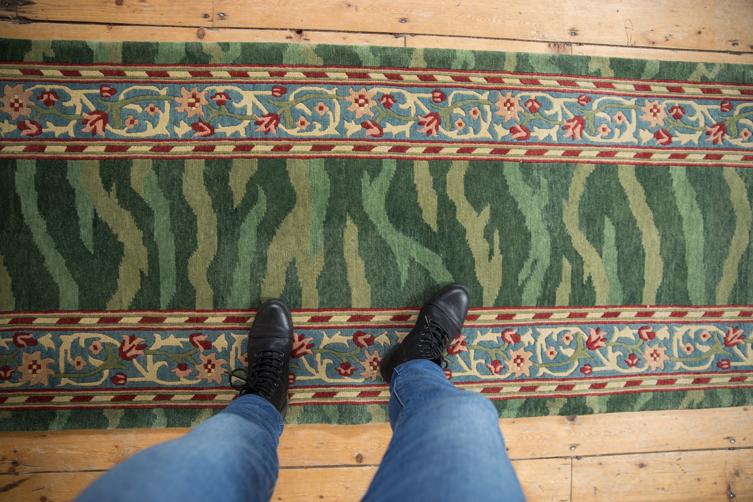 2.5x12 Vintage Indian Arts And Crafts Design Rug Runner // ONH Item mc001563 Image 1