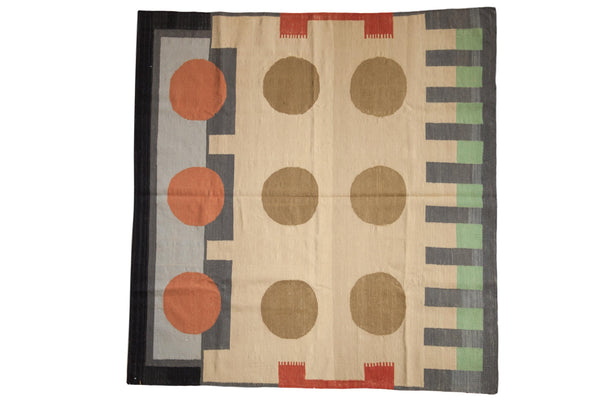 Vintage Contemporary Kilim Square Carpet / ONH item mc001657