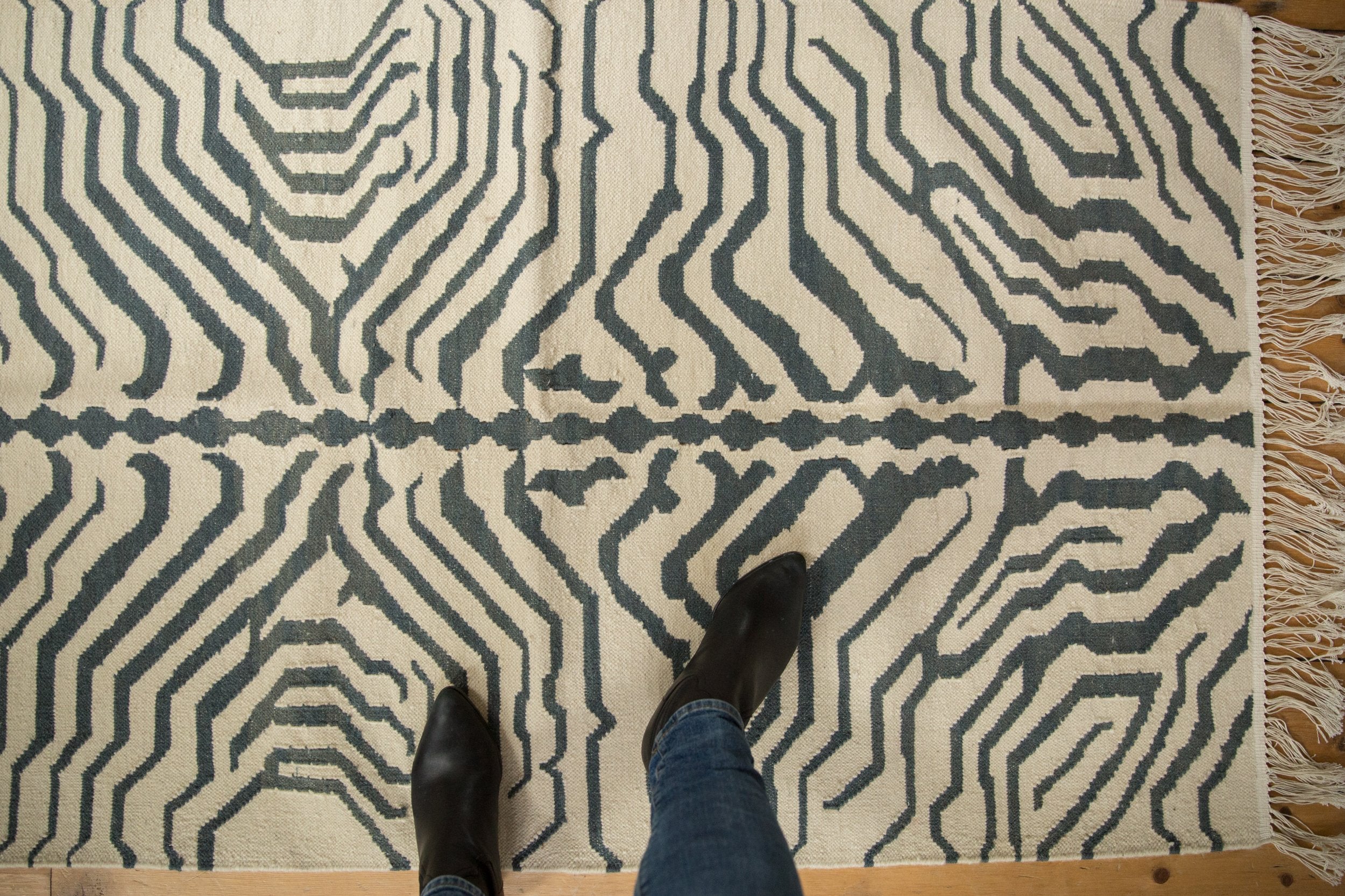 3x5 Vintage Zebra Kilim Rug // ONH Item mc001738 Image 1