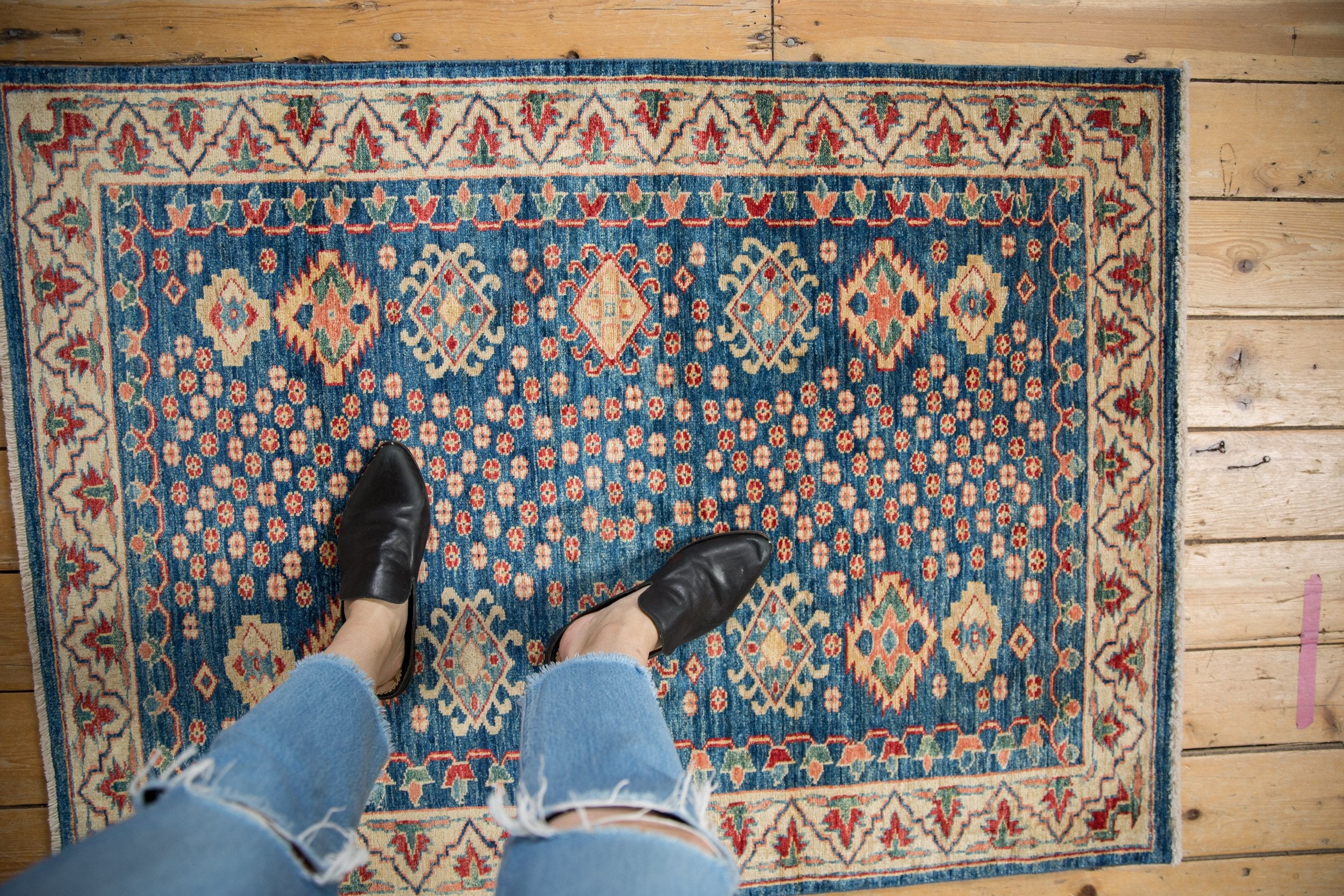 3x4.5 New Pakistani Caucasian Design Rug // ONH Item mc002033 Image 1