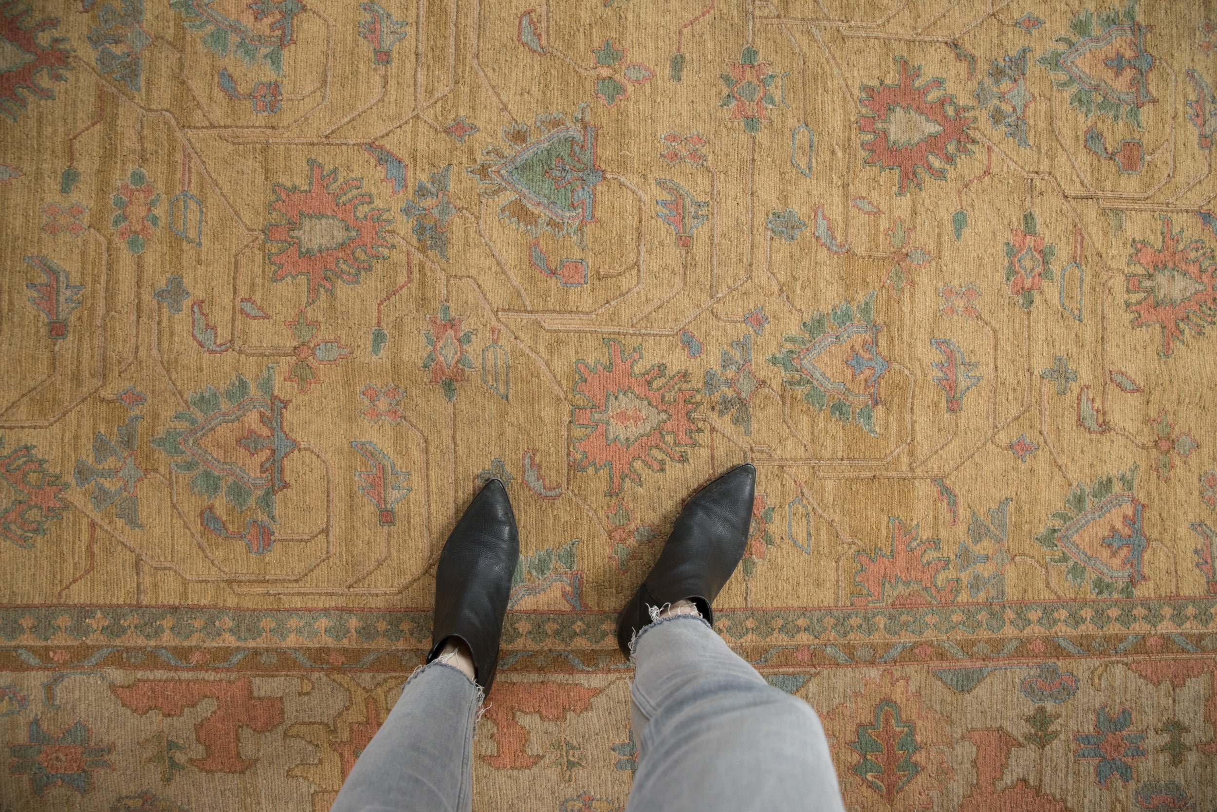 10x13.5 Vintage Tea Washed Indian Soumac Design Carpet // ONH Item mc002135 Image 1