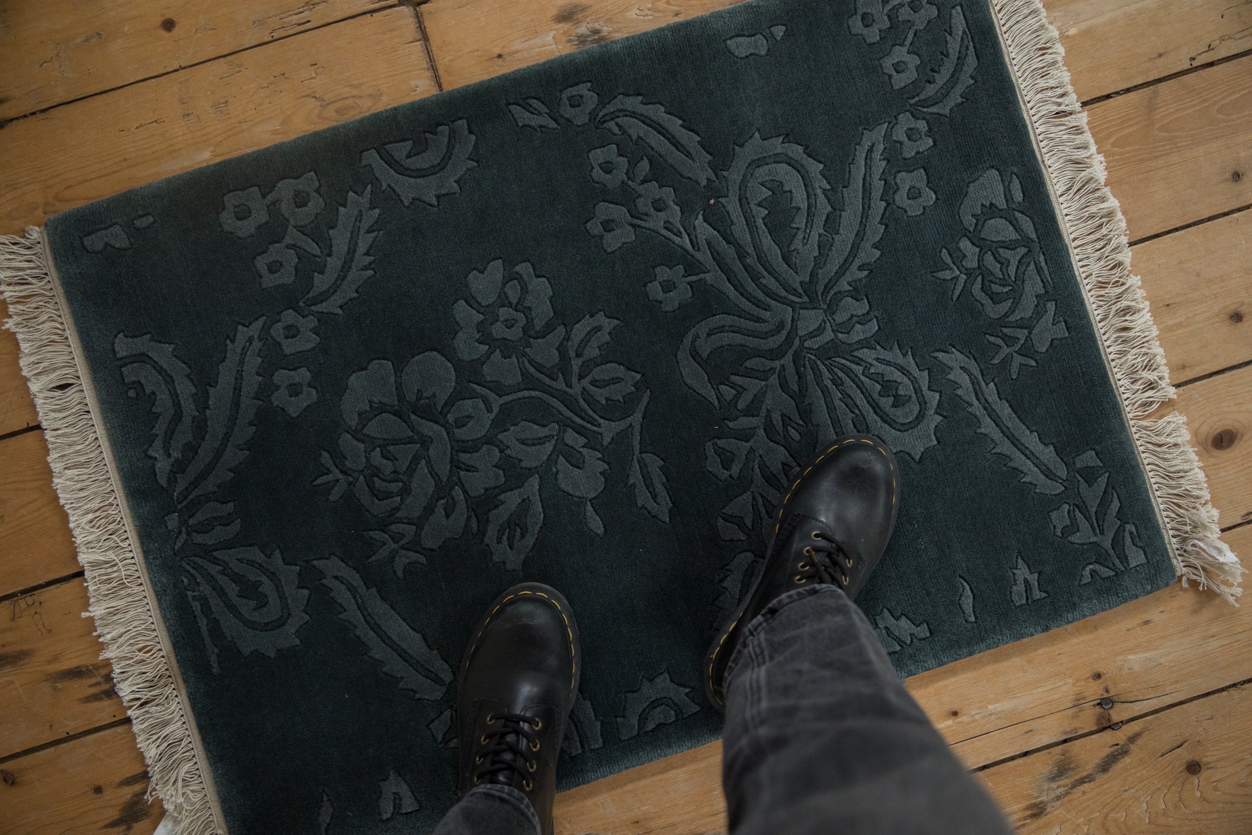 2x3 Vintage Indian Colonial Design Rug Mat // ONH Item mc002172 Image 1