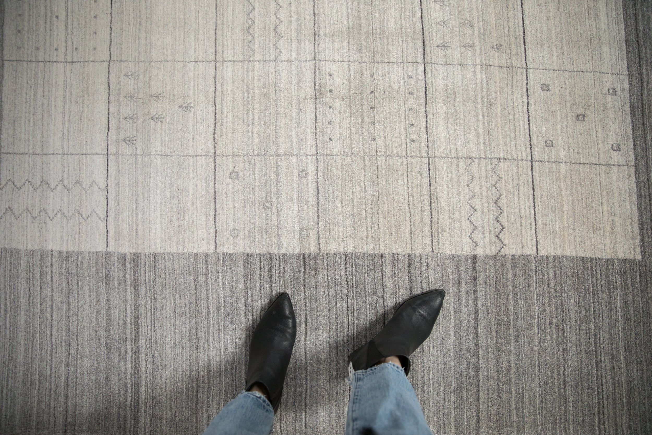 5x8 Contemporary Indian Gabbeh Design Carpet // ONH Item mc002193 Image 1