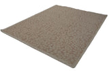 Contemporary Indian Soumac carpet with subtle beige and ivory leaf pattern.