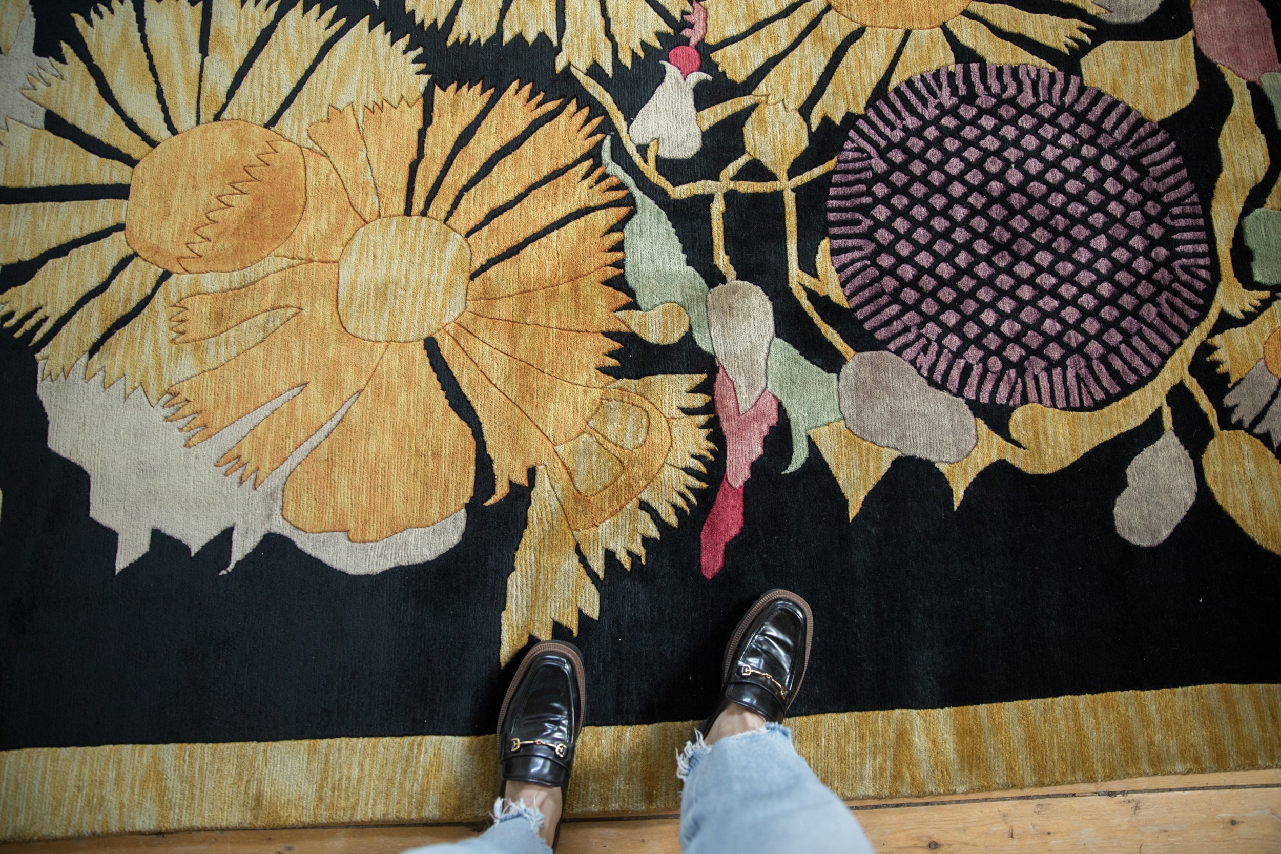 Vintage Indian Art Deco Design Carpet // ONH Item: mc002342, Image 1