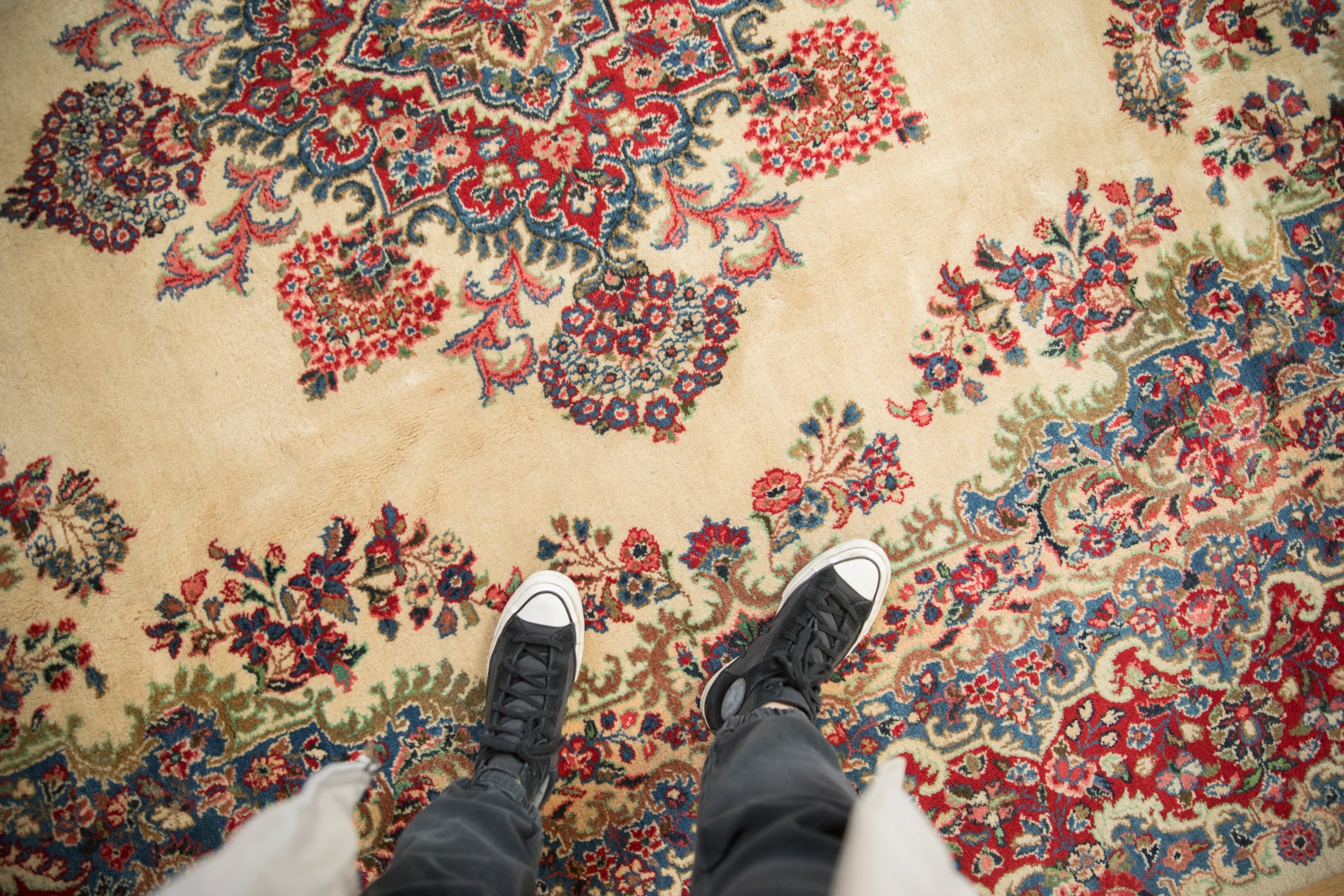 Vintage Kazvin Carpet // ONH Item: mc002347, Image 1