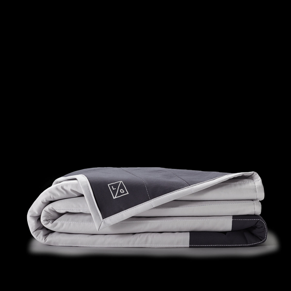 Made in USA Louise Gray Quilt No. 4 // ONH Item nh00207 Image 1