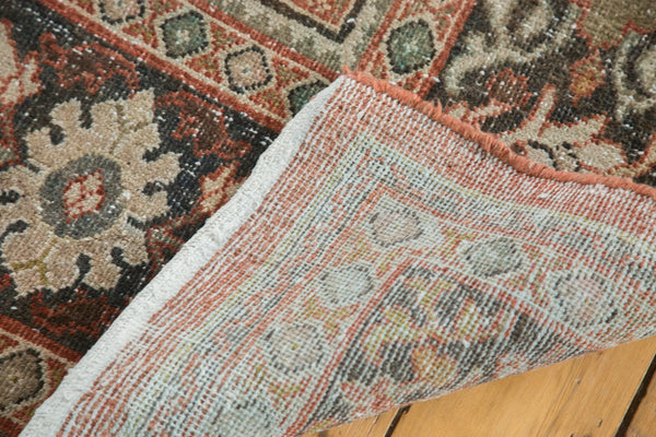 Distressed Vintage Mahal Carpet