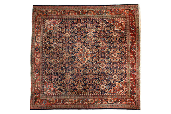 Vintage Mahal Square Carpet