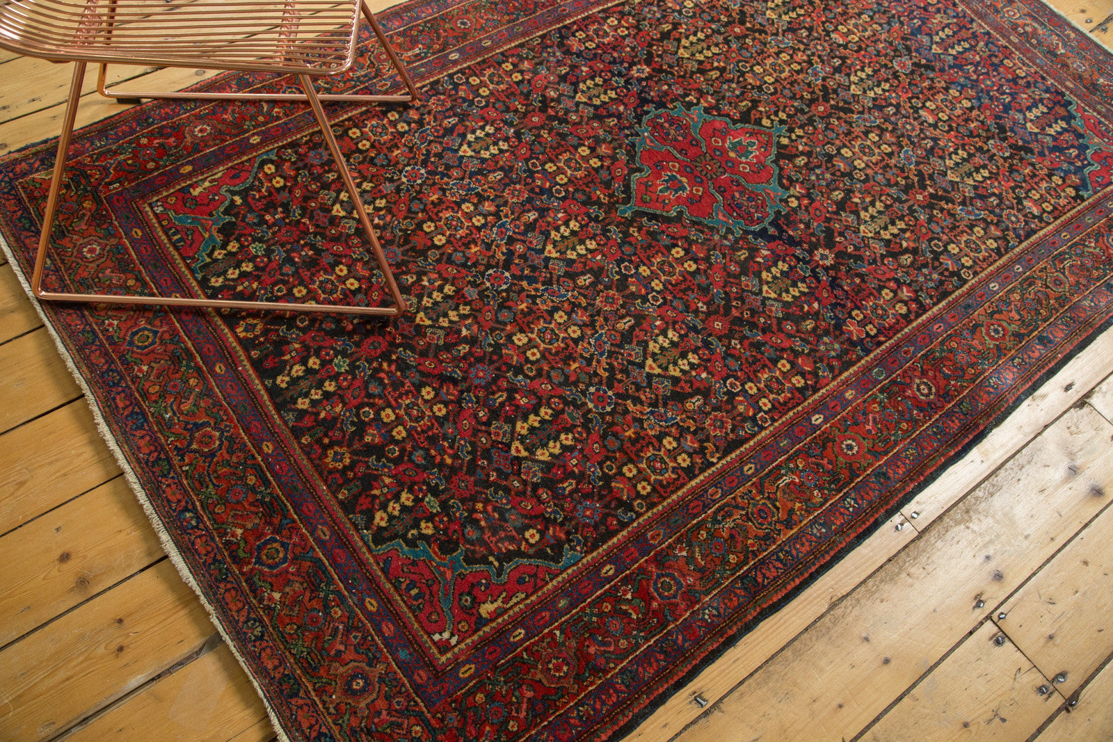 4x7 Vintage Sarouk Rug // ONH Item sm001225 Image 1
