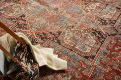  Vintage Heriz Carpet / Item sm001258 image 3