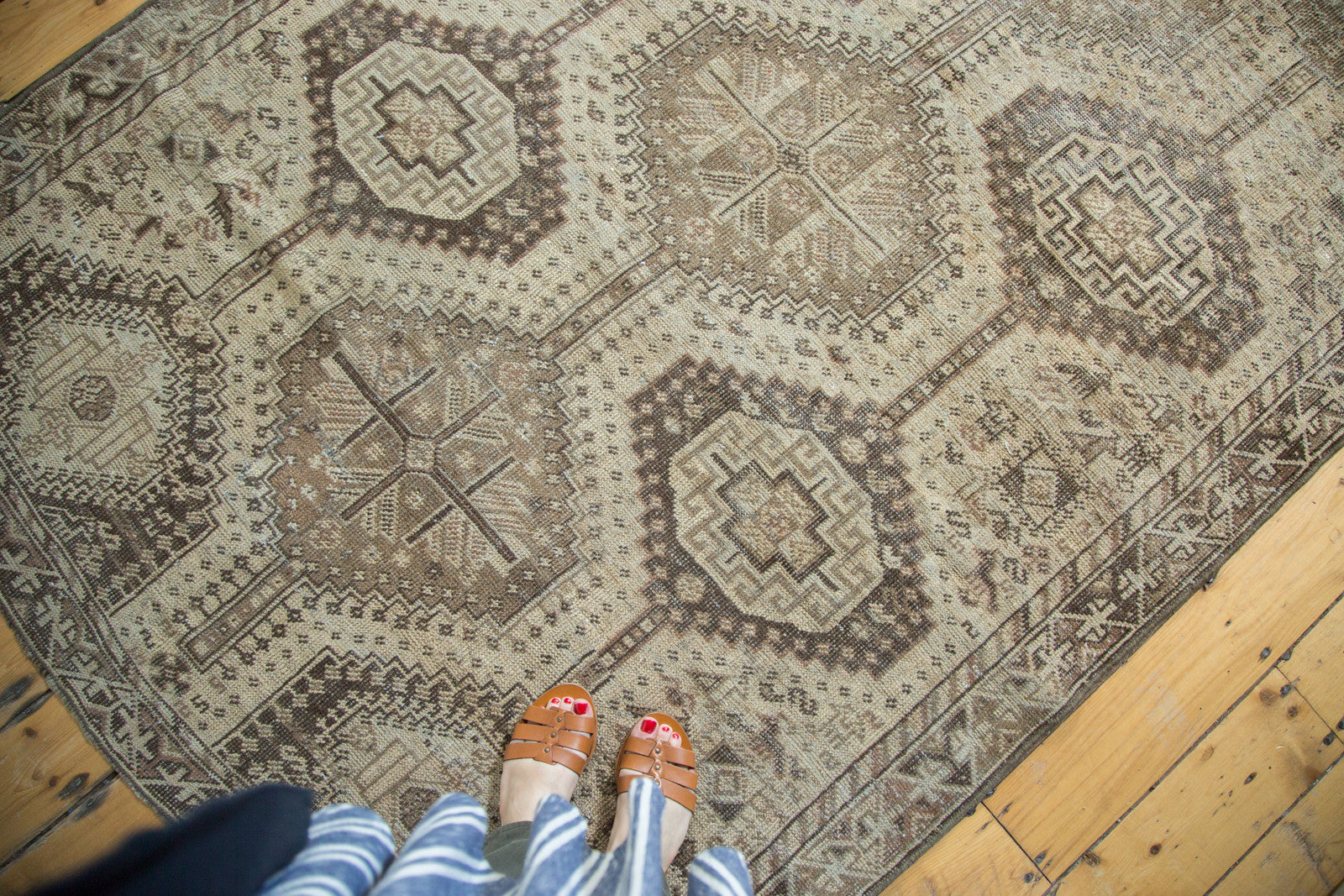 5x7.5 Vintage Qashqai Rug // ONH Item sm001263 Image 1