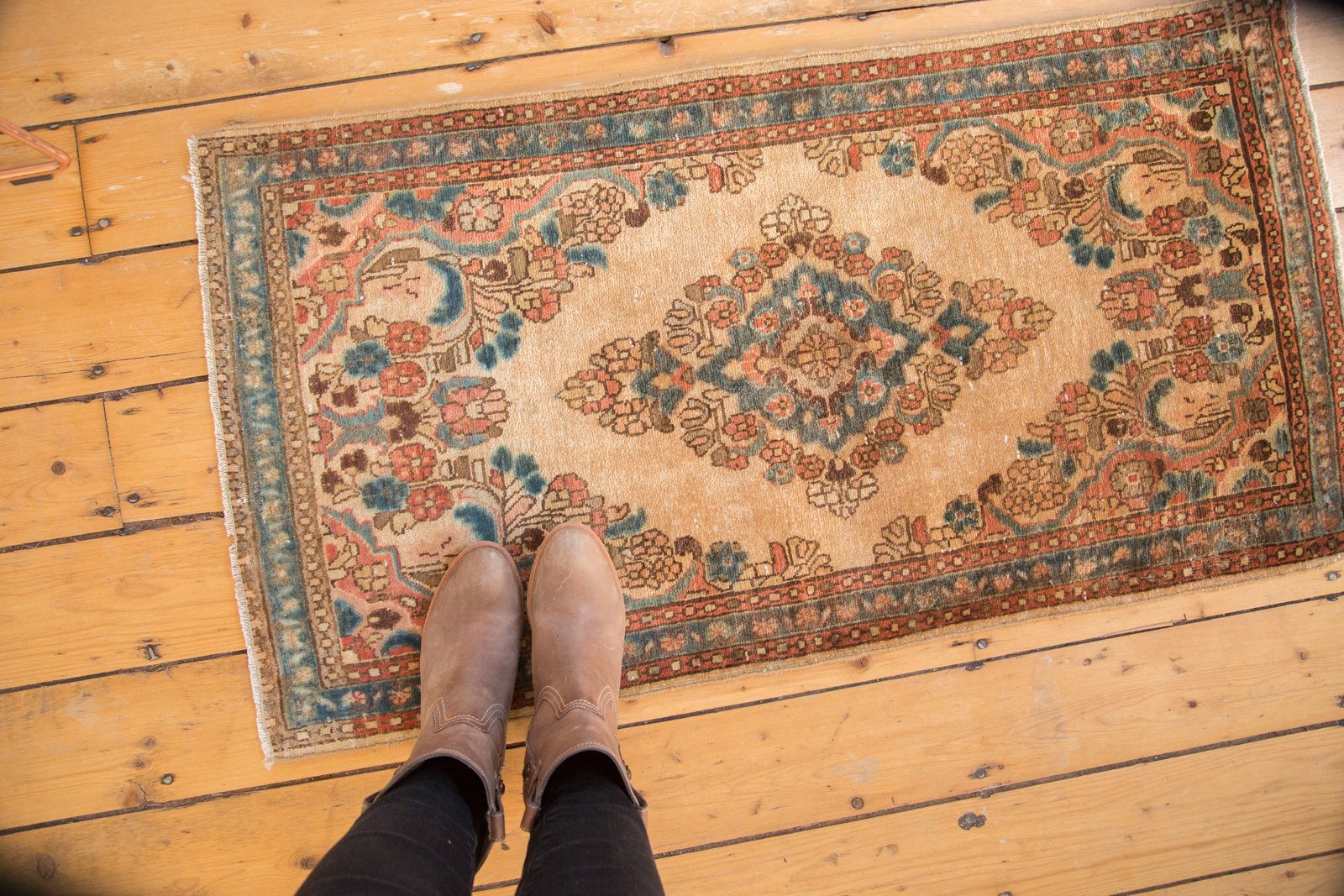 2x4 Vintage Distressed Kazvin Rug Runner // ONH Item sm001319 Image 1