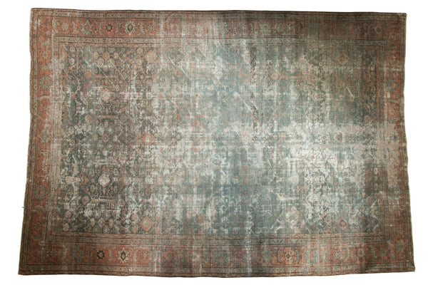 Vintage Distressed Mahal Carpet