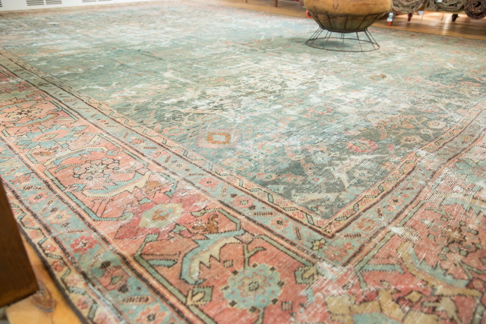 11.5x17.5 Vintage Distressed Mahal Carpet // ONH Item sm001373 Image 1