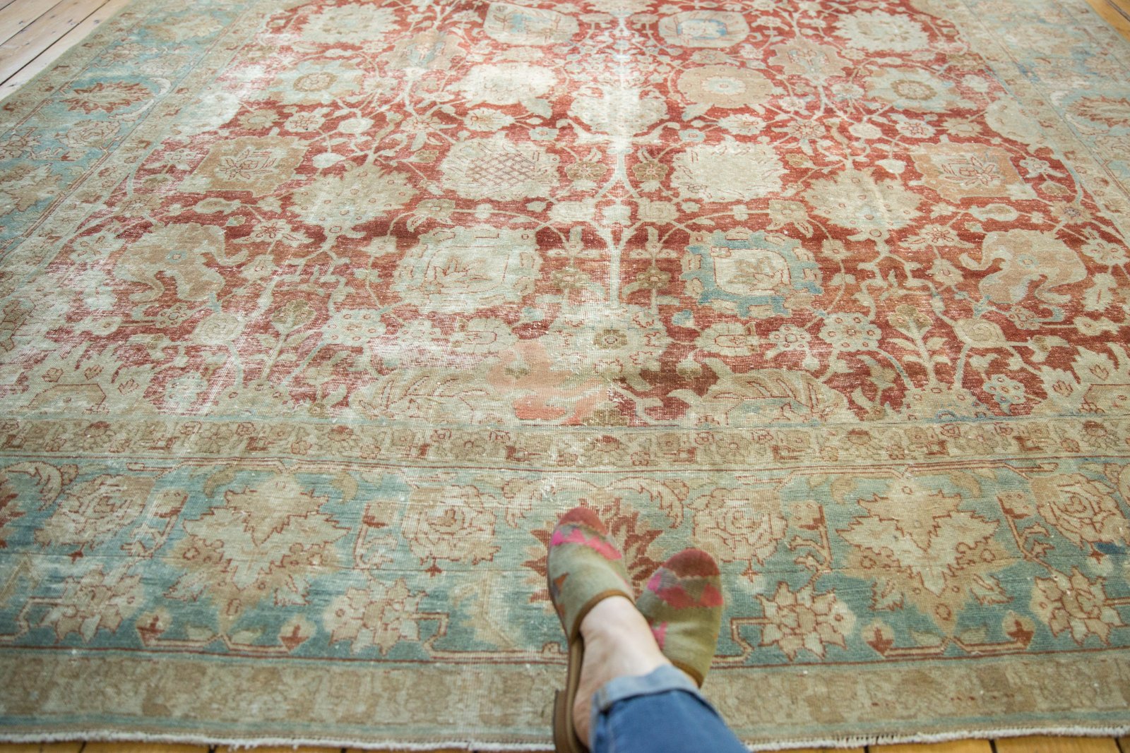 9.5x12.5 Vintage Distressed Tabriz Carpet // ONH Item sm001388 Image 1