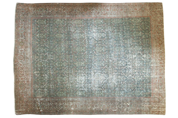 Vintage Distressed Mahal Carpet