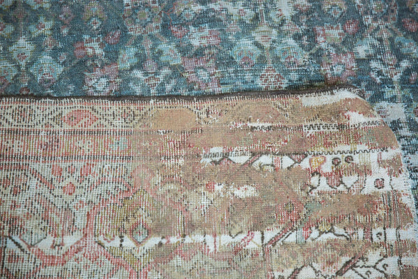 Vintage Distressed Mahal Carpet