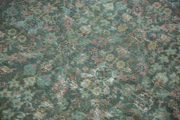 Vintage Distressed Mahal Carpet