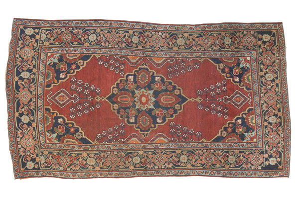 4'4" x 7'8" Vintage Trans-Caucasian Rug / Item sm001399 image 1