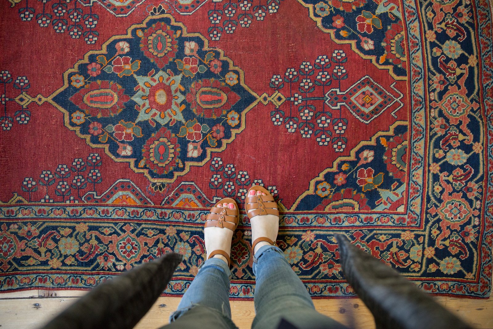  Vintage Trans-Caucasian Rug / Item sm001399 image 2