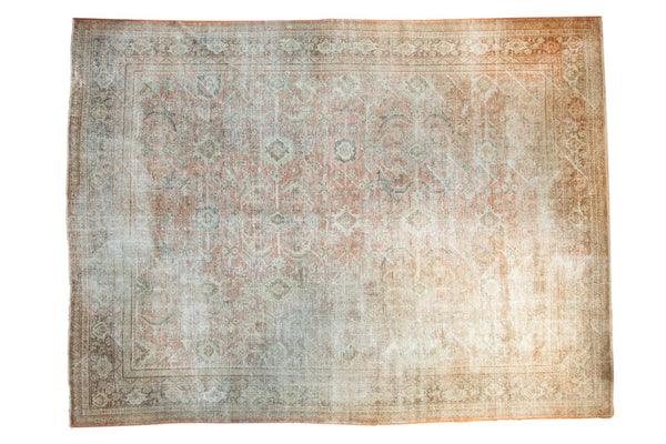 Vintage Distressed Mahal Carpet