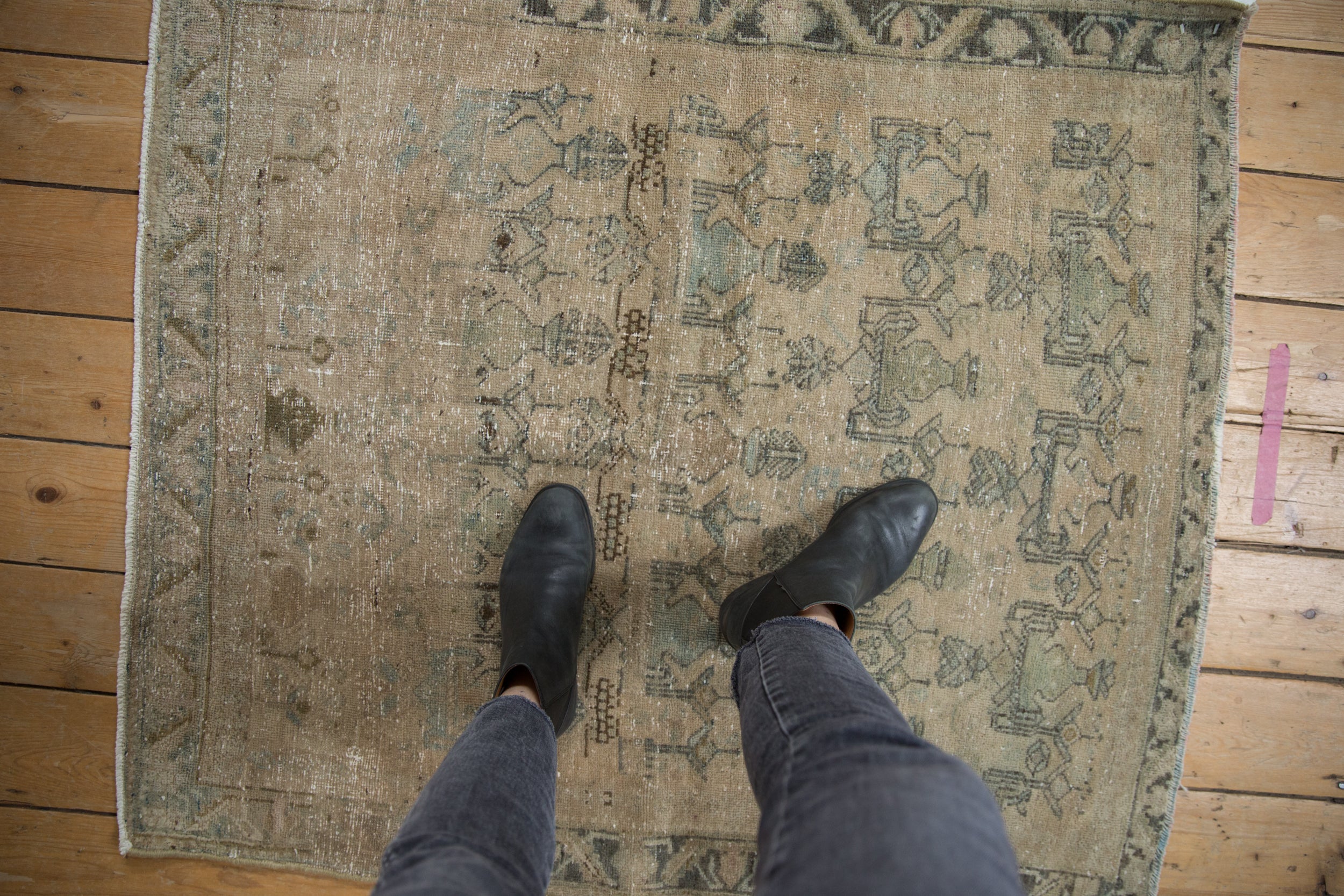 3.5x4 Vintage Afshar Square Rug // ONH Item sm001418 Image 1