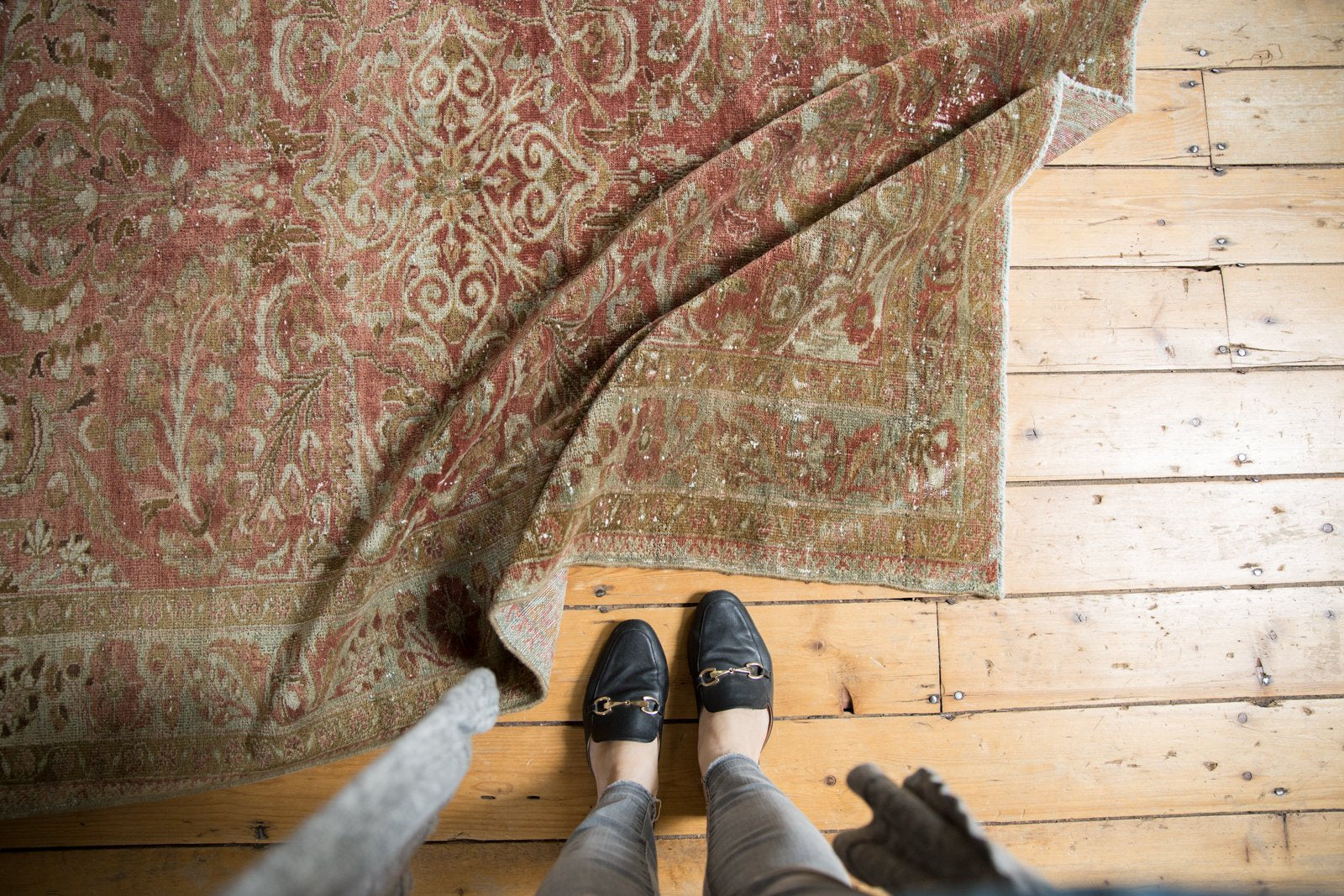 5x6.5 Vintage Distressed Lilihan Rug // ONH Item sm001421 Image 1