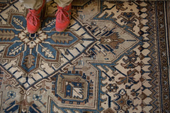 9.5x17.5 Vintage Distressed Heriz Carpet // ONH Item sm001464 Image 16
