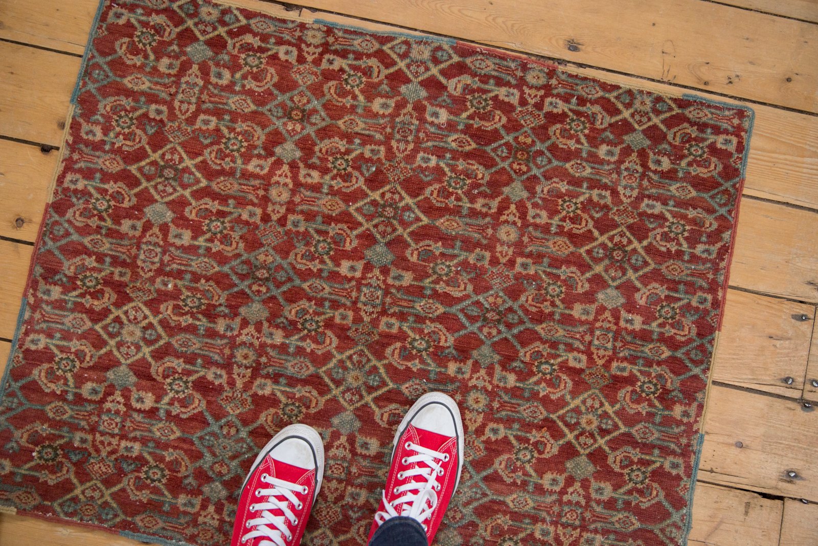 2.5x3 Vintage Fragment Mahal Square Rug // ONH Item sm001505 Image 1