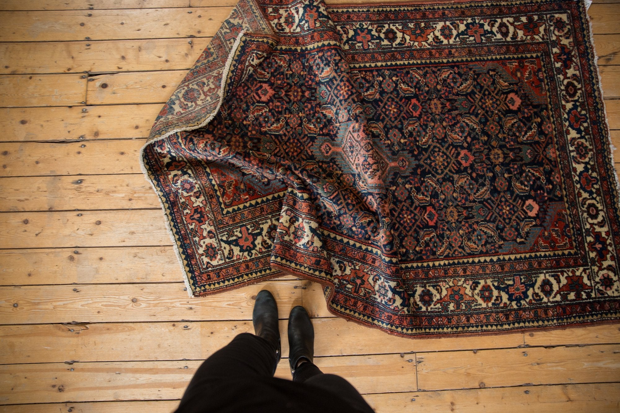 4.5x7 Vintage Tajabad Rug // ONH Item sm001570 Image 1