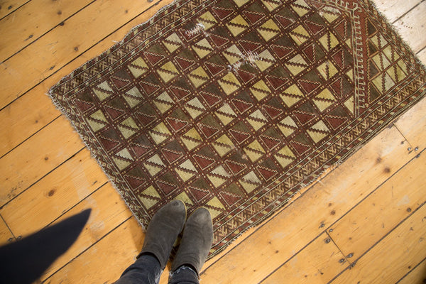 2.5x4 Antique Belouch Prayer Rug // ONH Item tm01120 Image 1