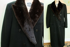 Vintage Dunhill Tailors Mens Coat With Fur Collar // ONH Item 1698