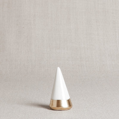 White and Gold Ring Holder // ONH Item 3497 Image 1